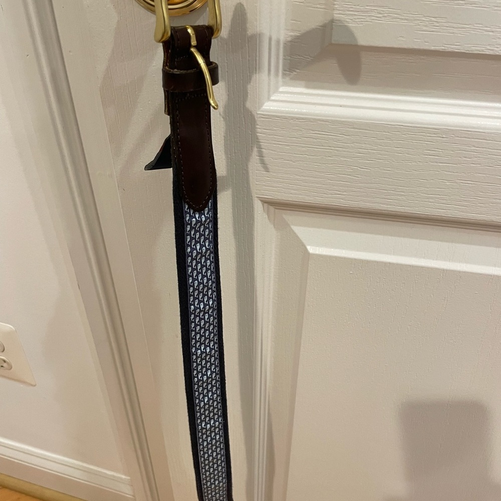Vinyard vines belt